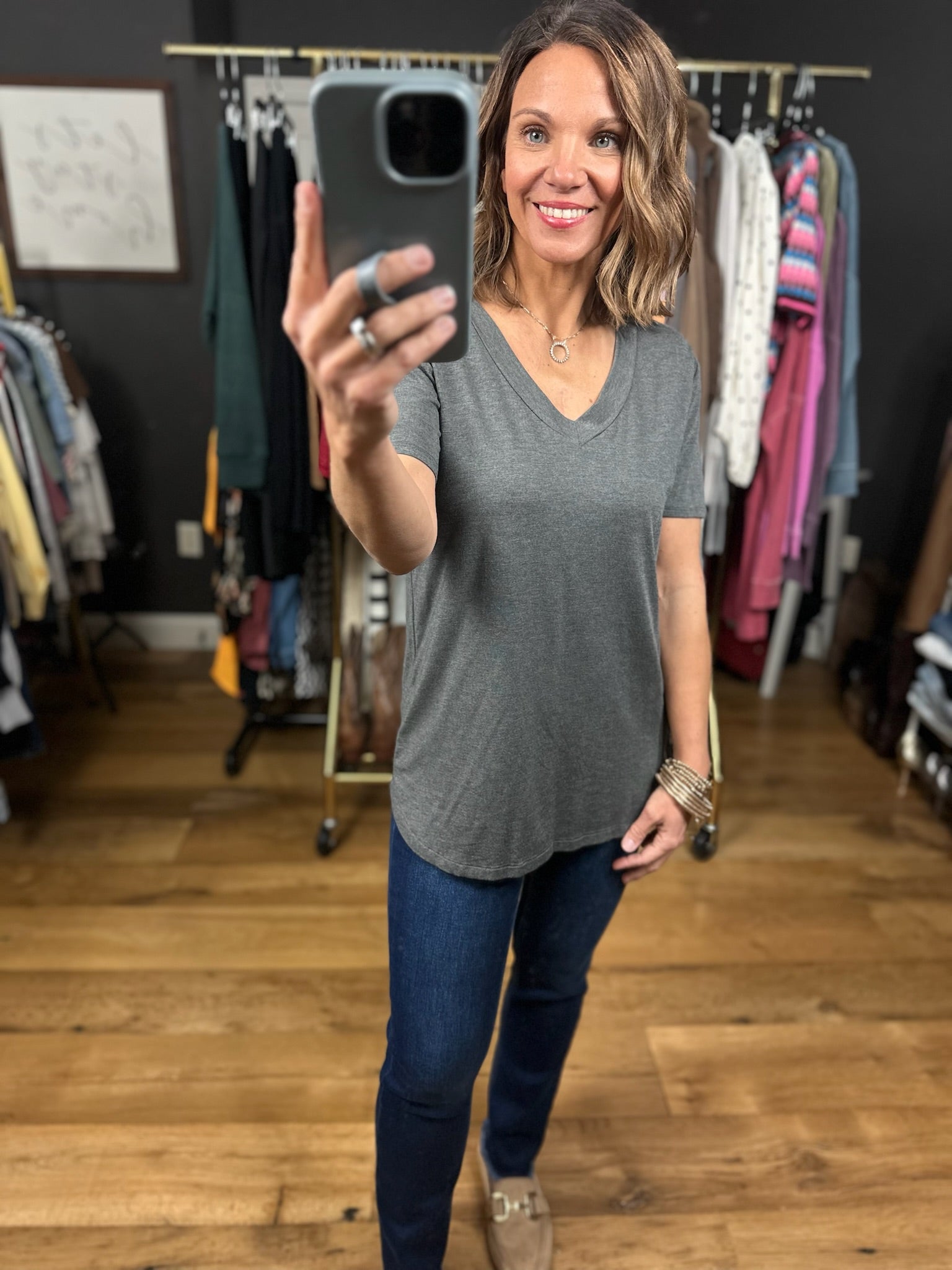Focus On Me V-Neck Tee-Short Sleeves-Staccato-Anna Kaytes Boutique, Women's Fashion Boutique in Grinnell, Iowa