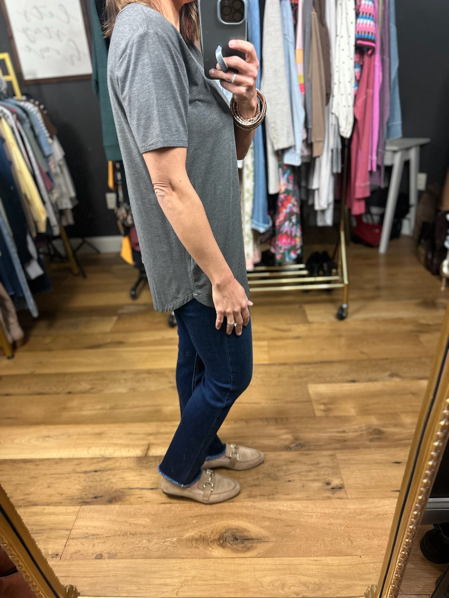 Focus On Me V-Neck Tee-Short Sleeves-Staccato-Anna Kaytes Boutique, Women's Fashion Boutique in Grinnell, Iowa