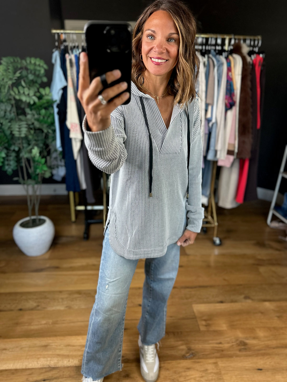 The Right Time Ribbed Hoodie-sweater-Doe & Rae-Anna Kaytes Boutique, Women's Fashion Boutique in Grinnell, Iowa