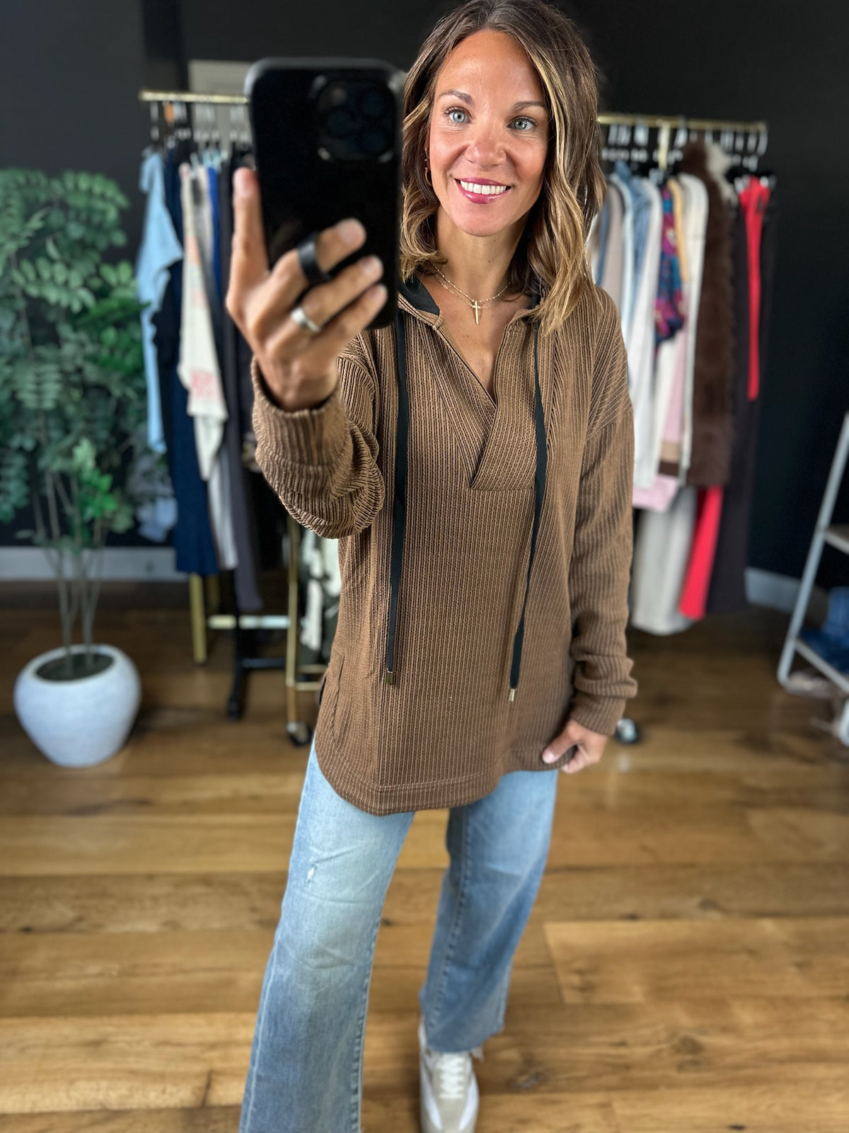 The Right Time Ribbed Hoodie-sweater-Doe & Rae-Anna Kaytes Boutique, Women's Fashion Boutique in Grinnell, Iowa