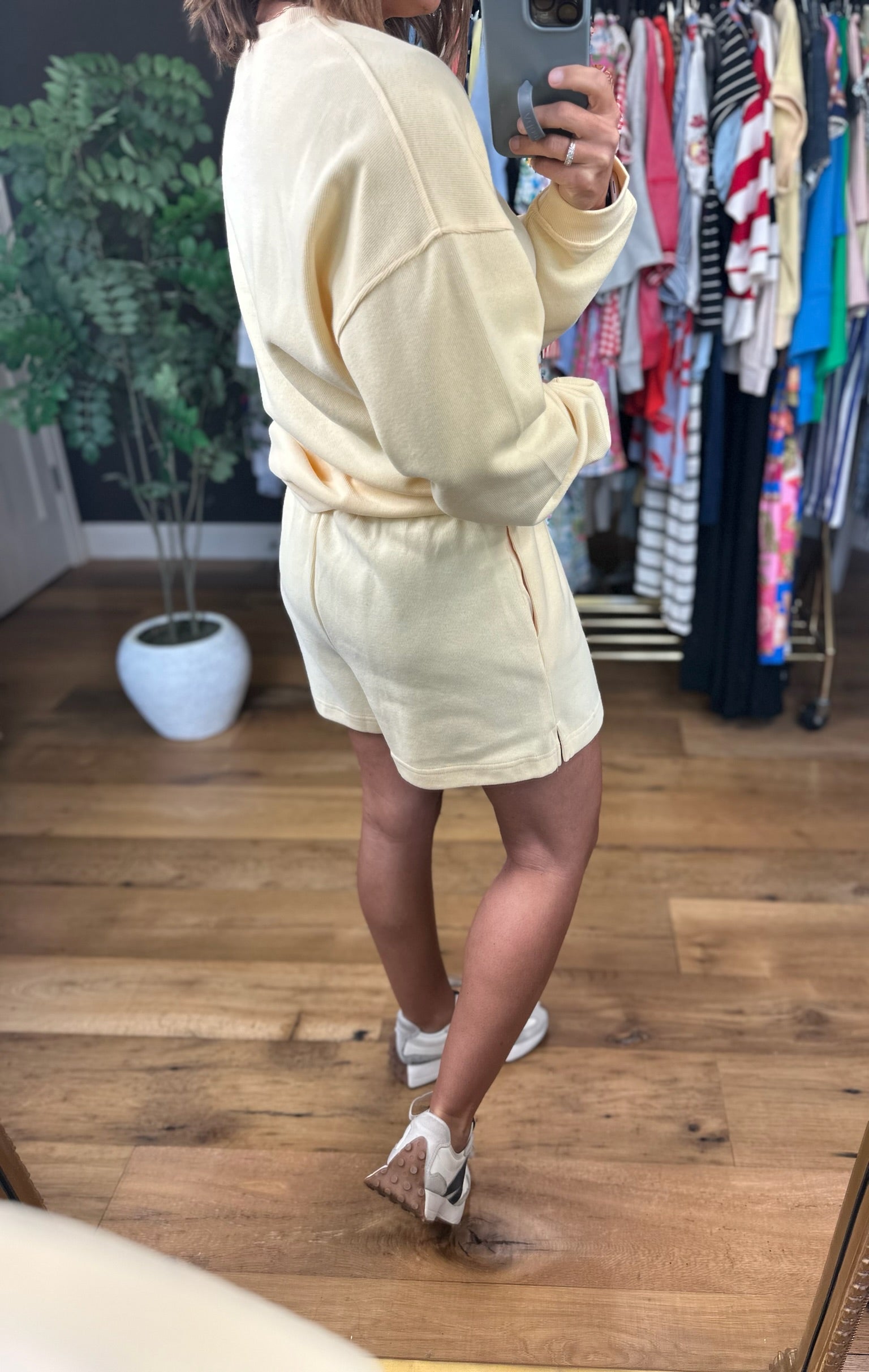 No Doubts Crew + Shorts Set-Sweaters-Wishlist-Anna Kaytes Boutique, Women's Fashion Boutique in Grinnell, Iowa