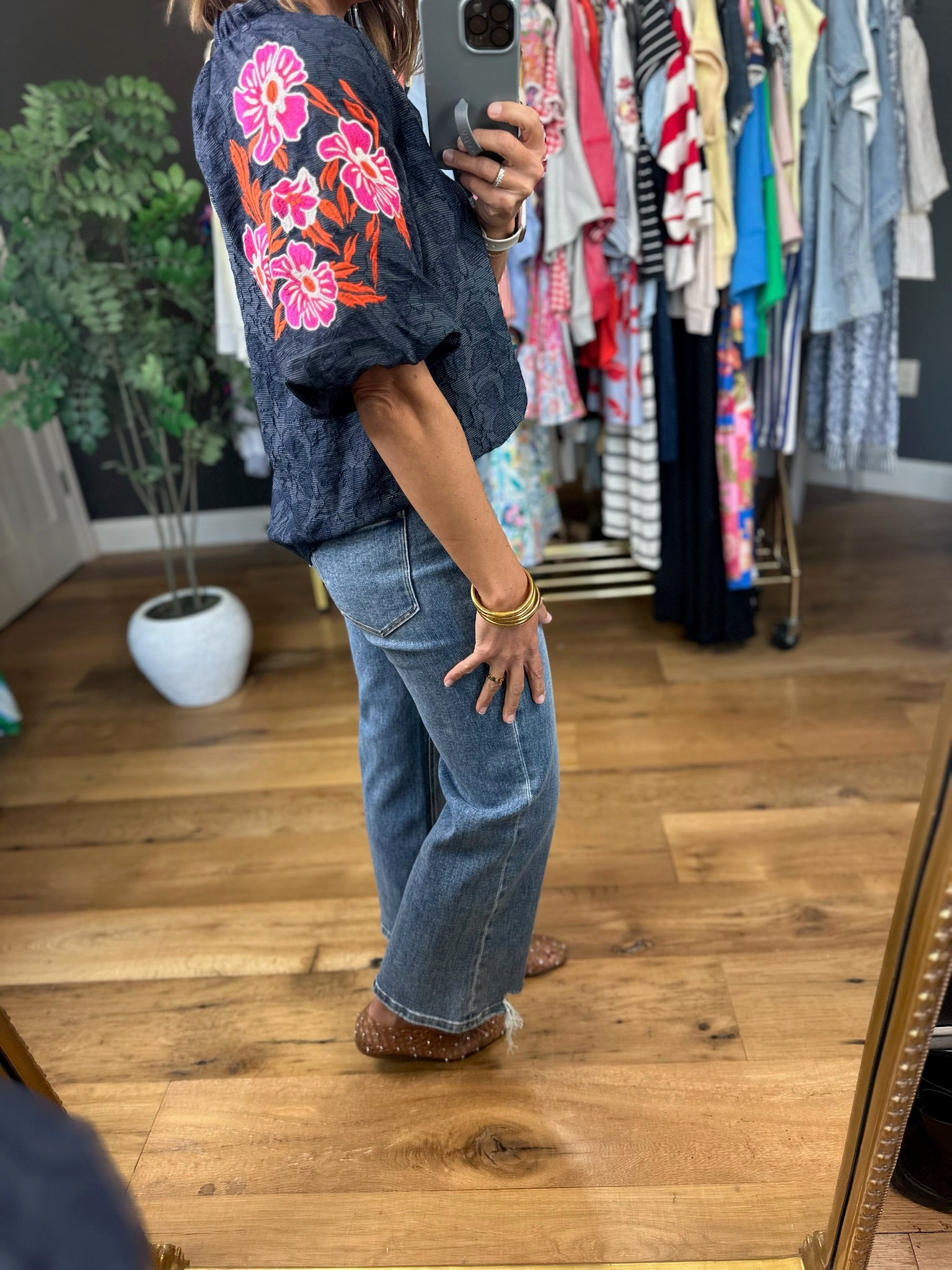 Never Forget You Floral-Detail Top-Short Sleeves-voy-Anna Kaytes Boutique, Women's Fashion Boutique in Grinnell, Iowa