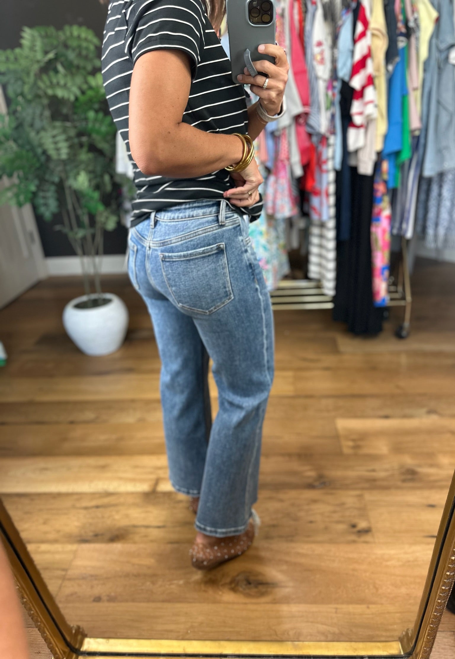 The Maddie Mid-Rise Vintage Flare Denim-Jeans-Flying Monkey-Anna Kaytes Boutique, Women's Fashion Boutique in Grinnell, Iowa