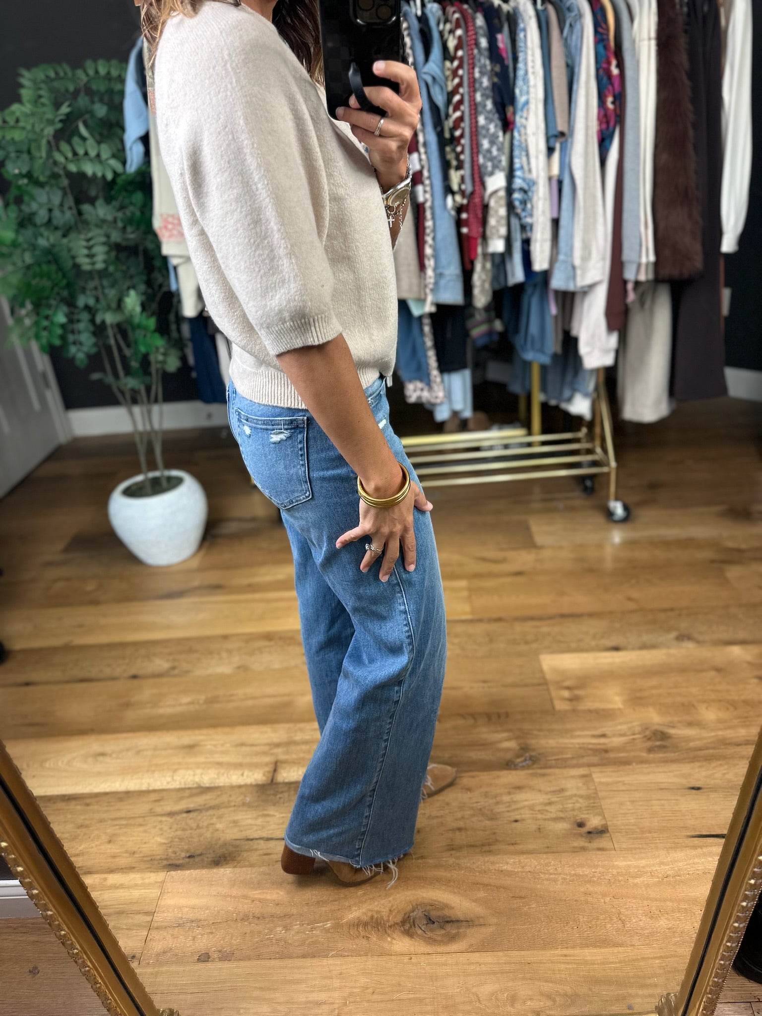 She's An Icon Bubble Sweater-Short Sleeves-She & Sky-Anna Kaytes Boutique, Women's Fashion Boutique in Grinnell, Iowa
