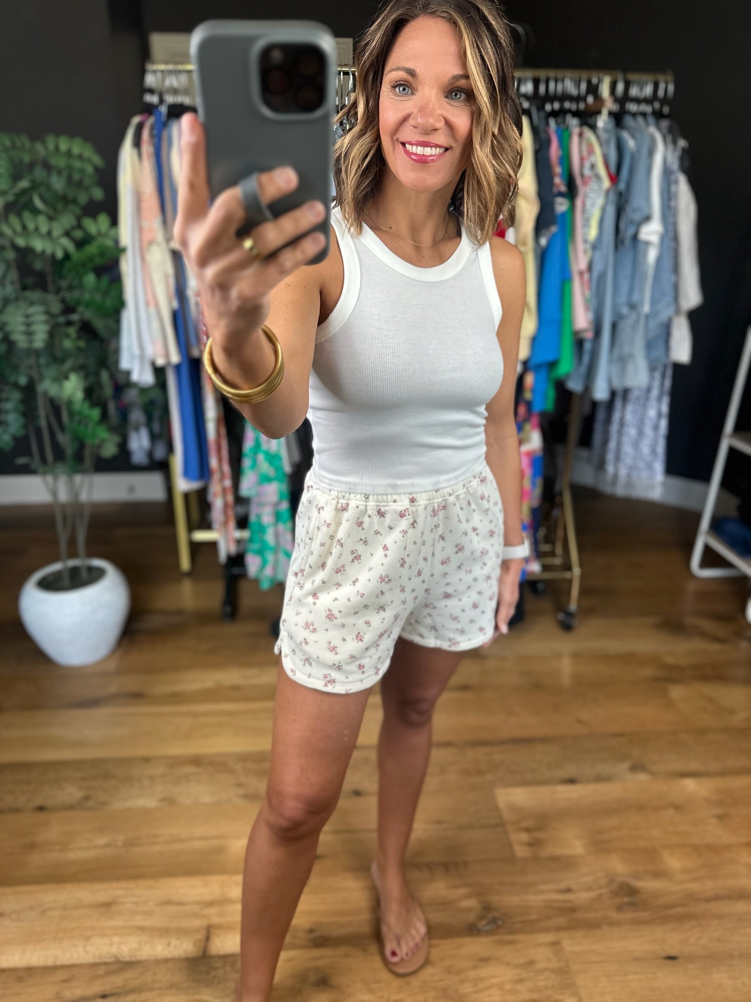 Take It Easy Floral Elastic-Waist Shorts-Shorts-Blu Pepper-Anna Kaytes Boutique, Women's Fashion Boutique in Grinnell, Iowa