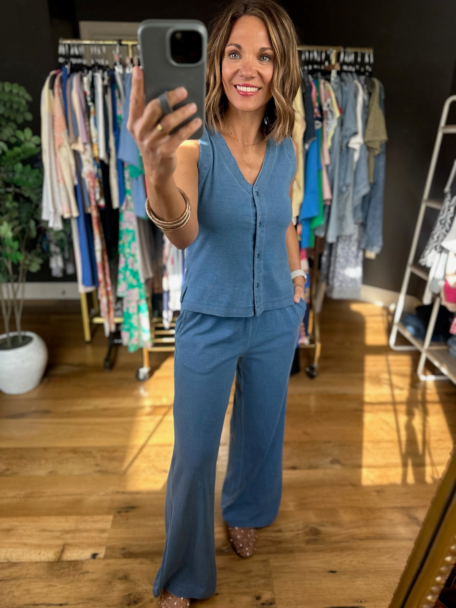 The Selena Button-Down Top + Pant Set-Sleeveless-Blu Pepper-Anna Kaytes Boutique, Women's Fashion Boutique in Grinnell, Iowa