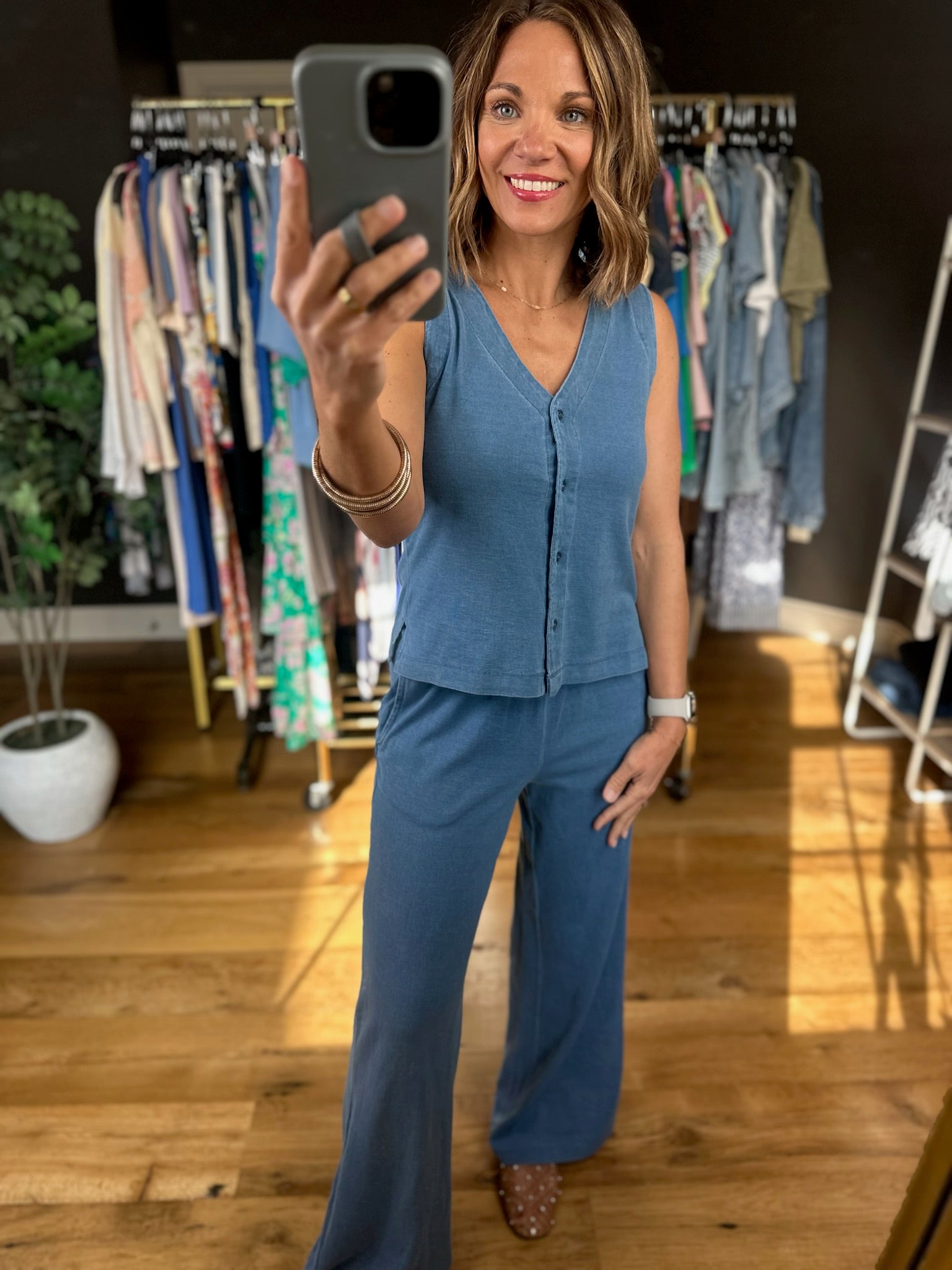 The Selena Button-Down Top + Pant Set-Sleeveless-Blu Pepper-Anna Kaytes Boutique, Women's Fashion Boutique in Grinnell, Iowa