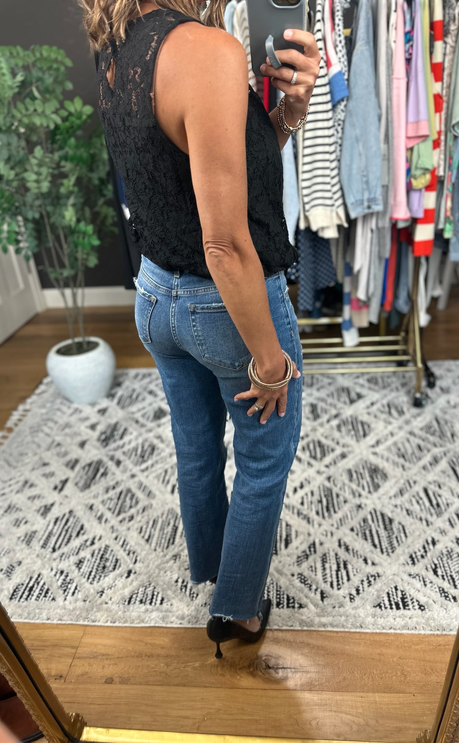 Bring It Back Bubble Hem Top-Short Sleeves-Hem & Thread-Anna Kaytes Boutique, Women's Fashion Boutique in Grinnell, Iowa