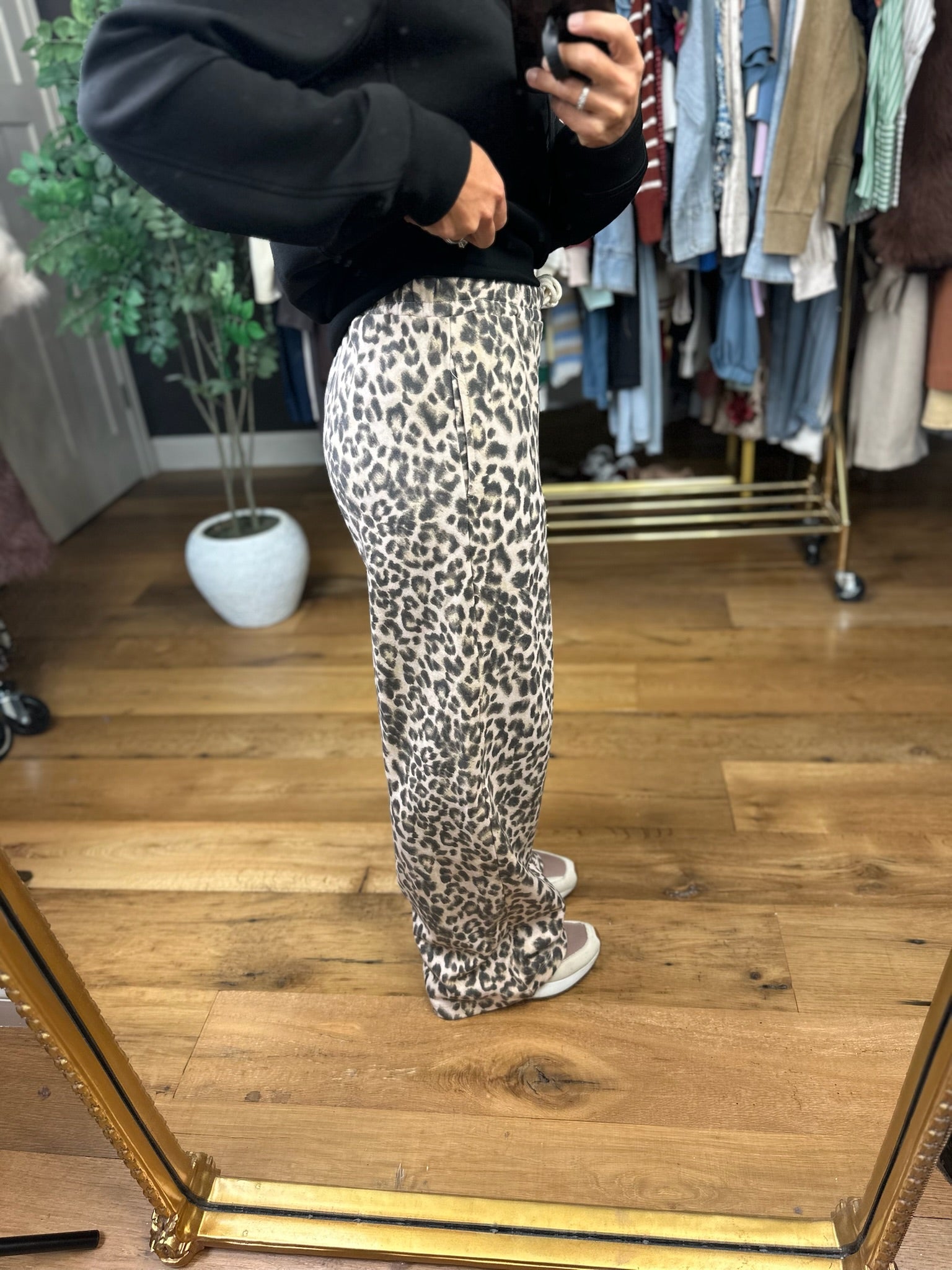 On The Spot Leopard Print Pant-Pants-JOA-Anna Kaytes Boutique, Women's Fashion Boutique in Grinnell, Iowa