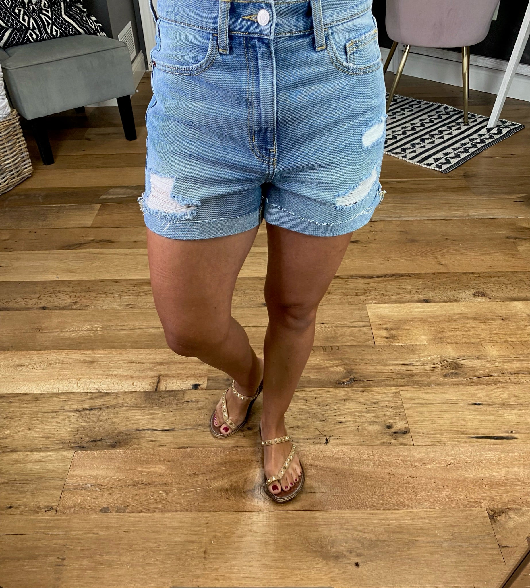 The Hannah High-Rise Single Cuff Mom Short-Shorts-Cello WV47755MD-Anna Kaytes Boutique, Women's Fashion Boutique in Grinnell, Iowa