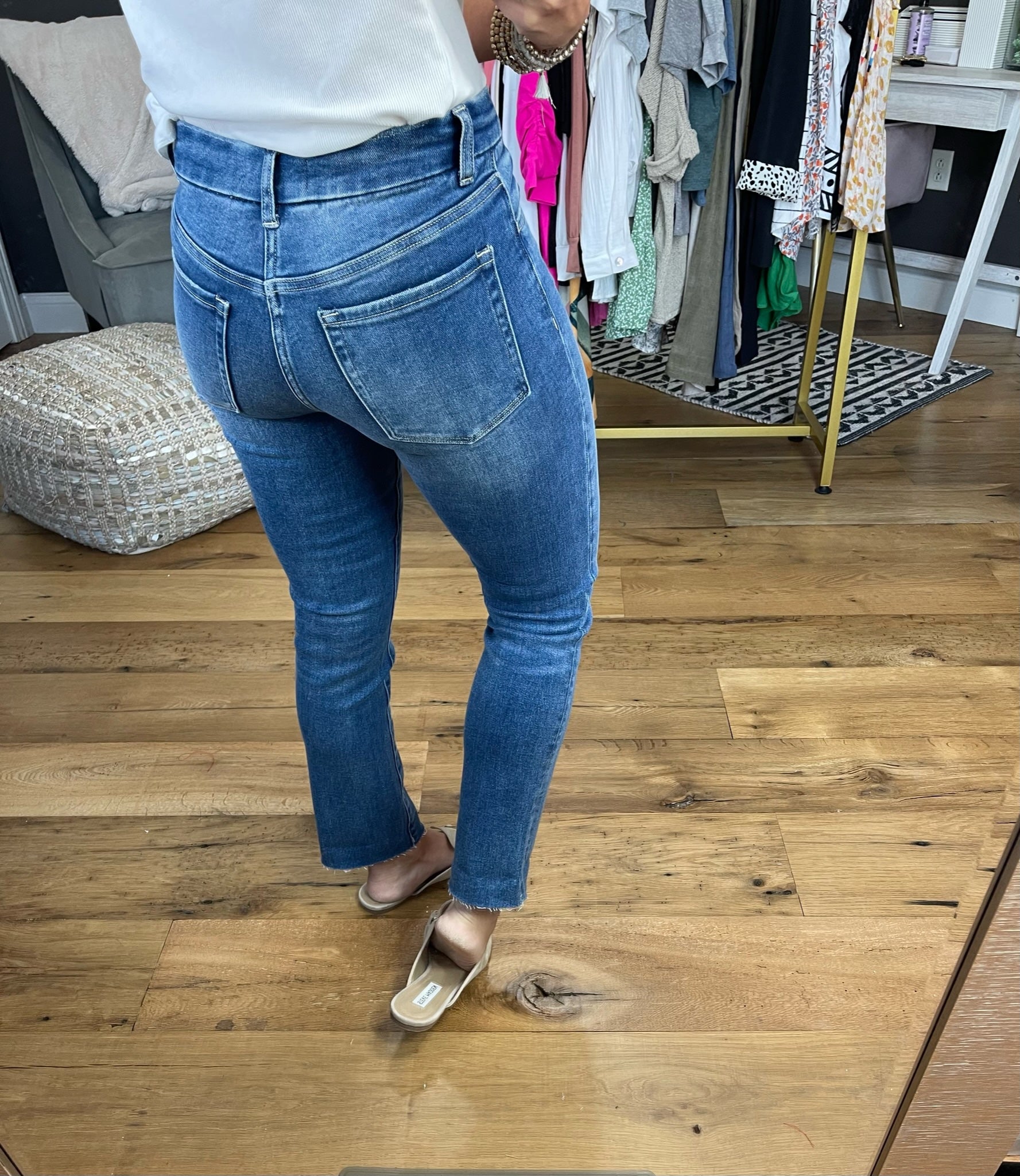 The Nicole Mid-Rise Stretch Slim Straight - Medium Wash-Jeans-Vervet V2213-Anna Kaytes Boutique, Women's Fashion Boutique in Grinnell, Iowa