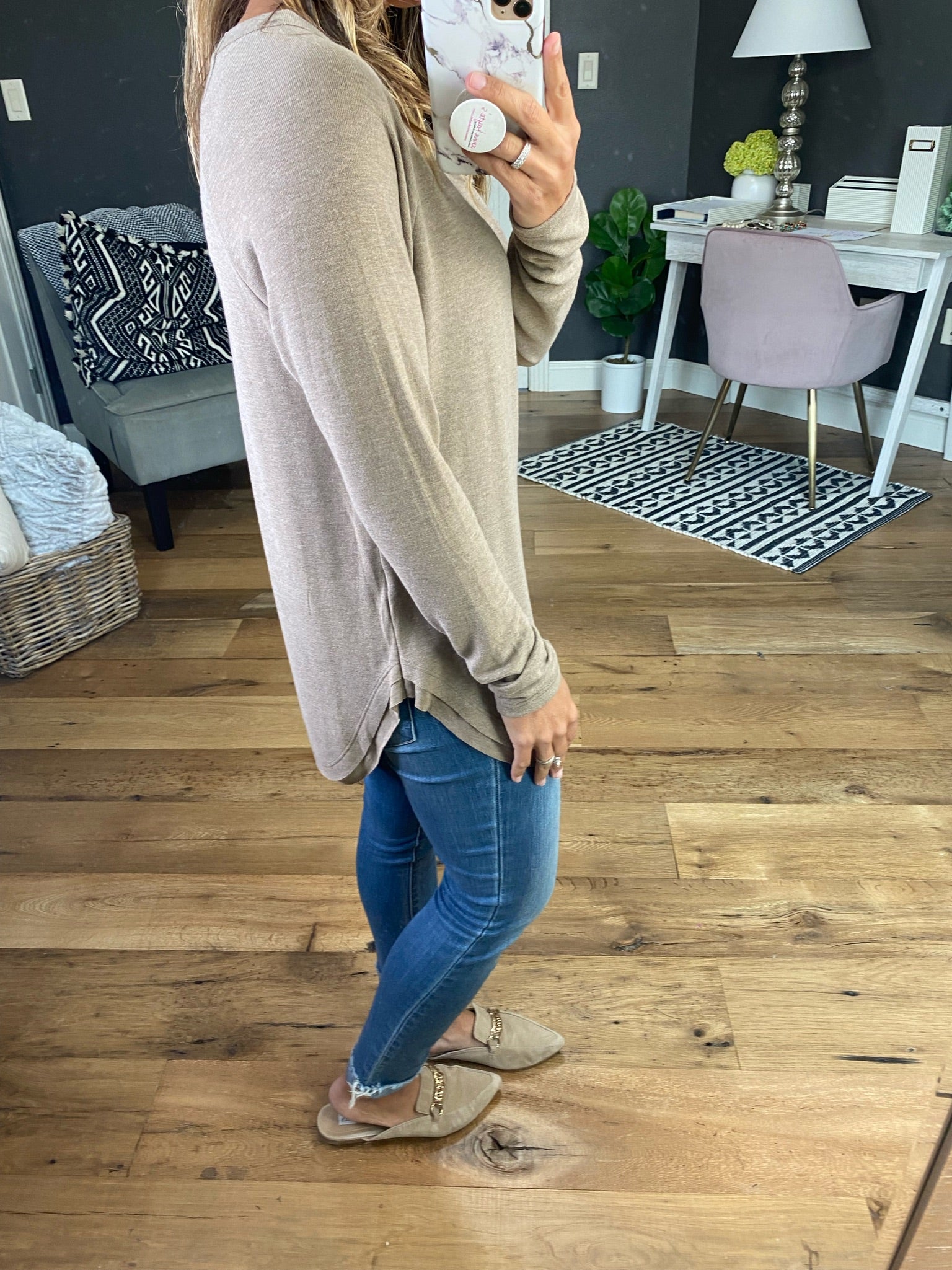 Above All Else Lightweight Longsleeve Sweater With Scoop Hem Detail - Multiple Options-Sweaters-First Love T3414-Anna Kaytes Boutique, Women's Fashion Boutique in Grinnell, Iowa