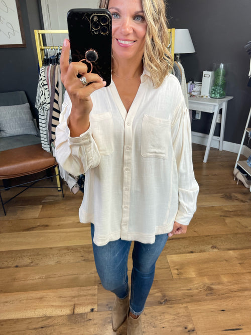 Never Overlooked Button-Down Top - Ivory