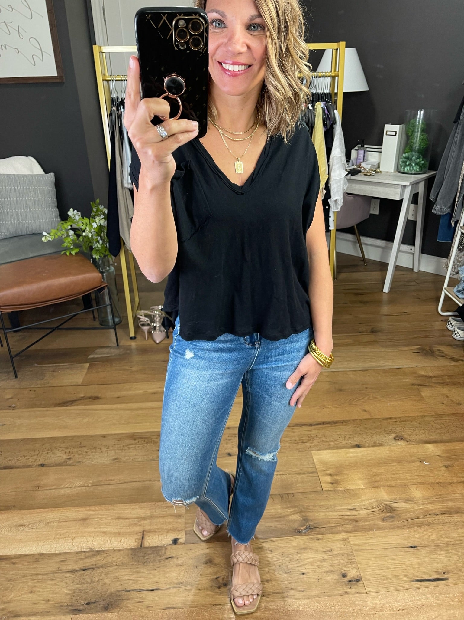 Found It V-Neck Cropped Pocket Tee - Black-Short Sleeves-Mustard Seed S19784-Anna Kaytes Boutique, Women's Fashion Boutique in Grinnell, Iowa