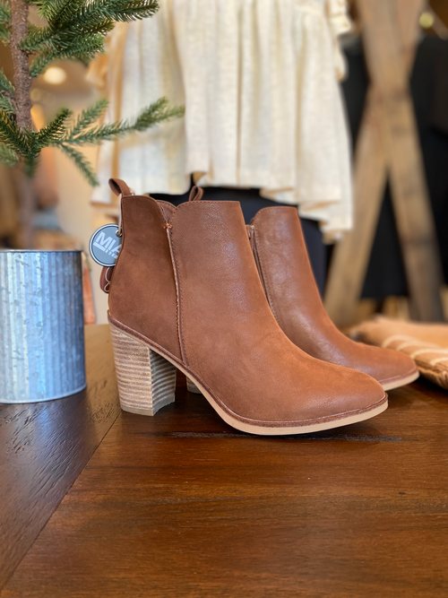 The Margo Boot in Stone and Cognac